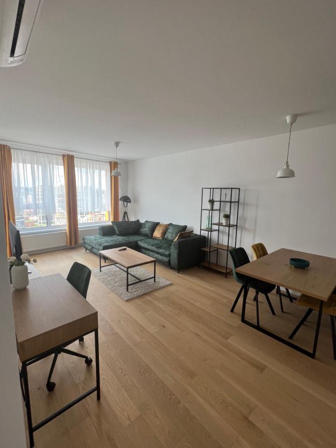 New Downtown Apartment Couple Minute From The Old Town Pressburg Exterior foto