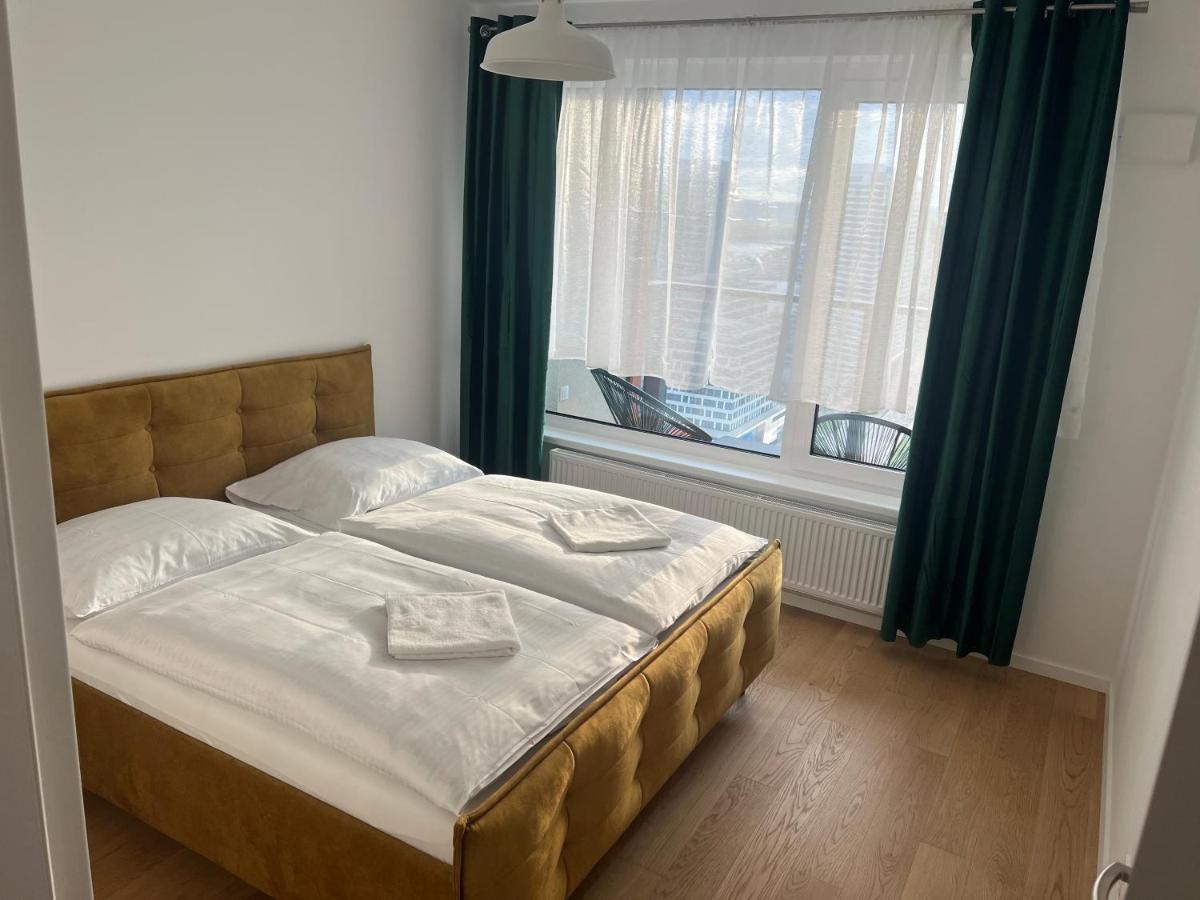New Downtown Apartment Couple Minute From The Old Town Pressburg Exterior foto