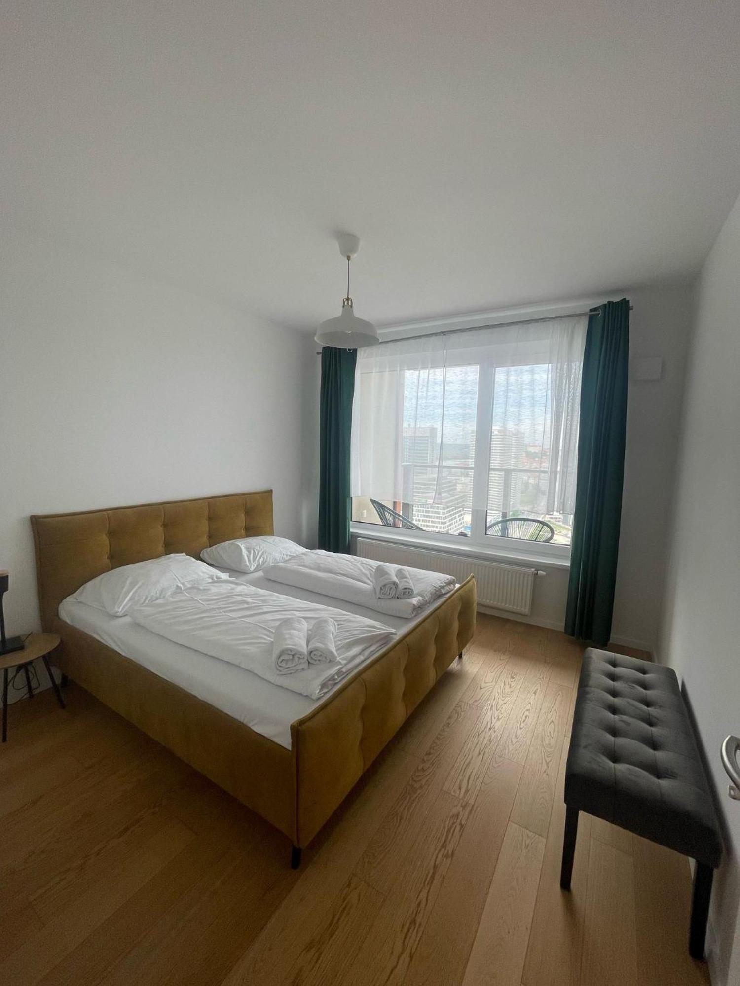New Downtown Apartment Couple Minute From The Old Town Pressburg Exterior foto