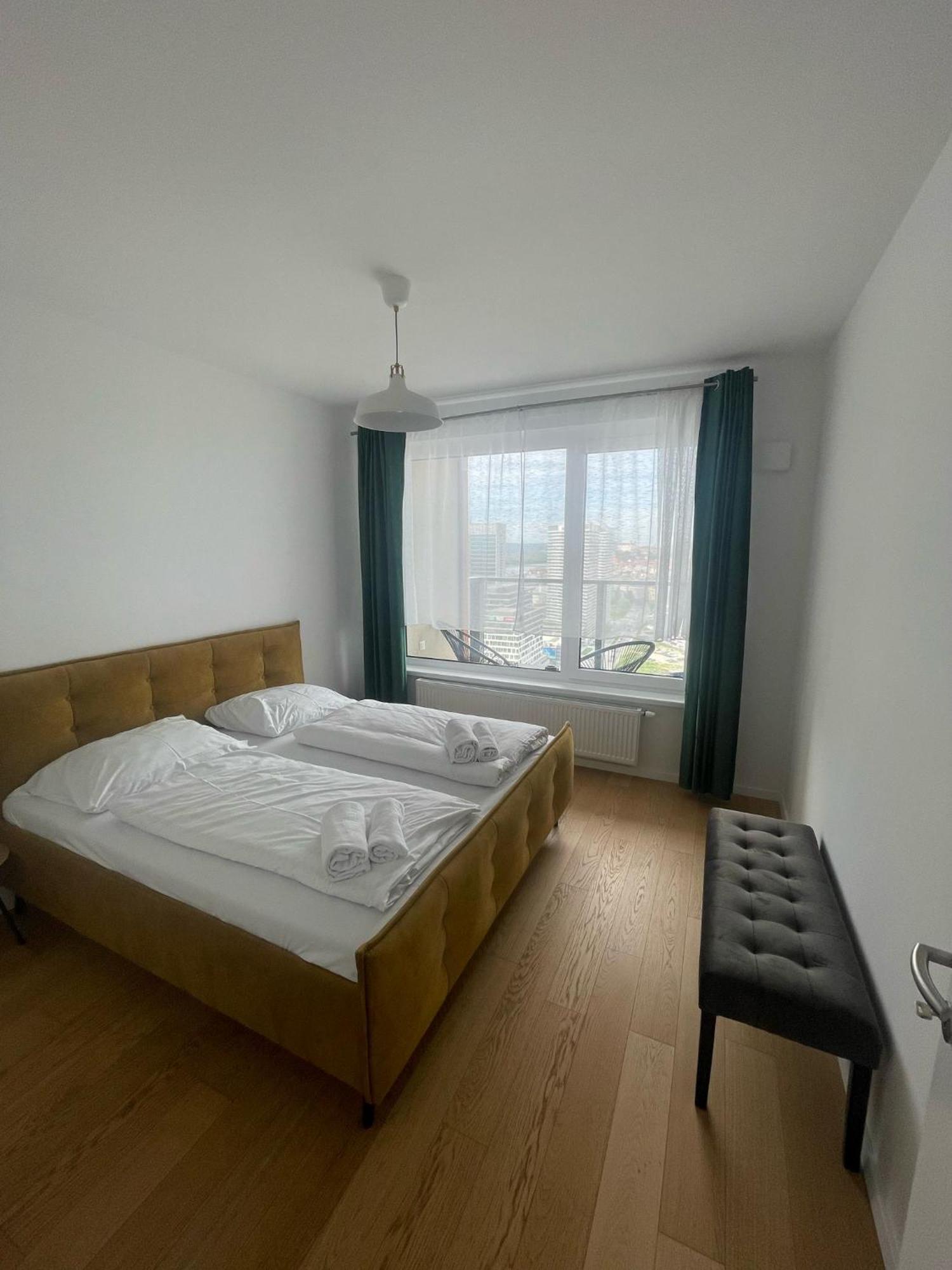 New Downtown Apartment Couple Minute From The Old Town Pressburg Exterior foto
