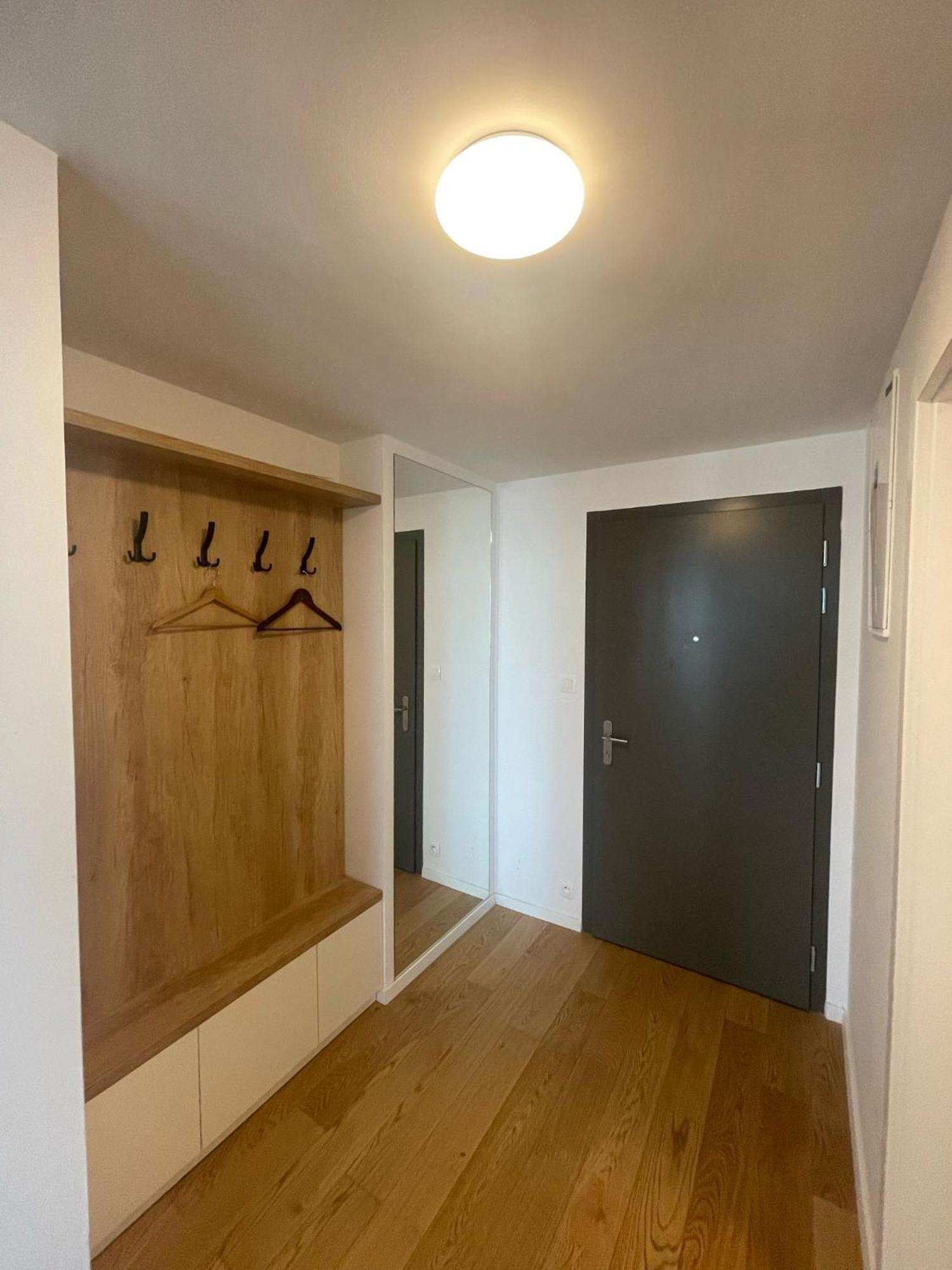 New Downtown Apartment Couple Minute From The Old Town Pressburg Exterior foto